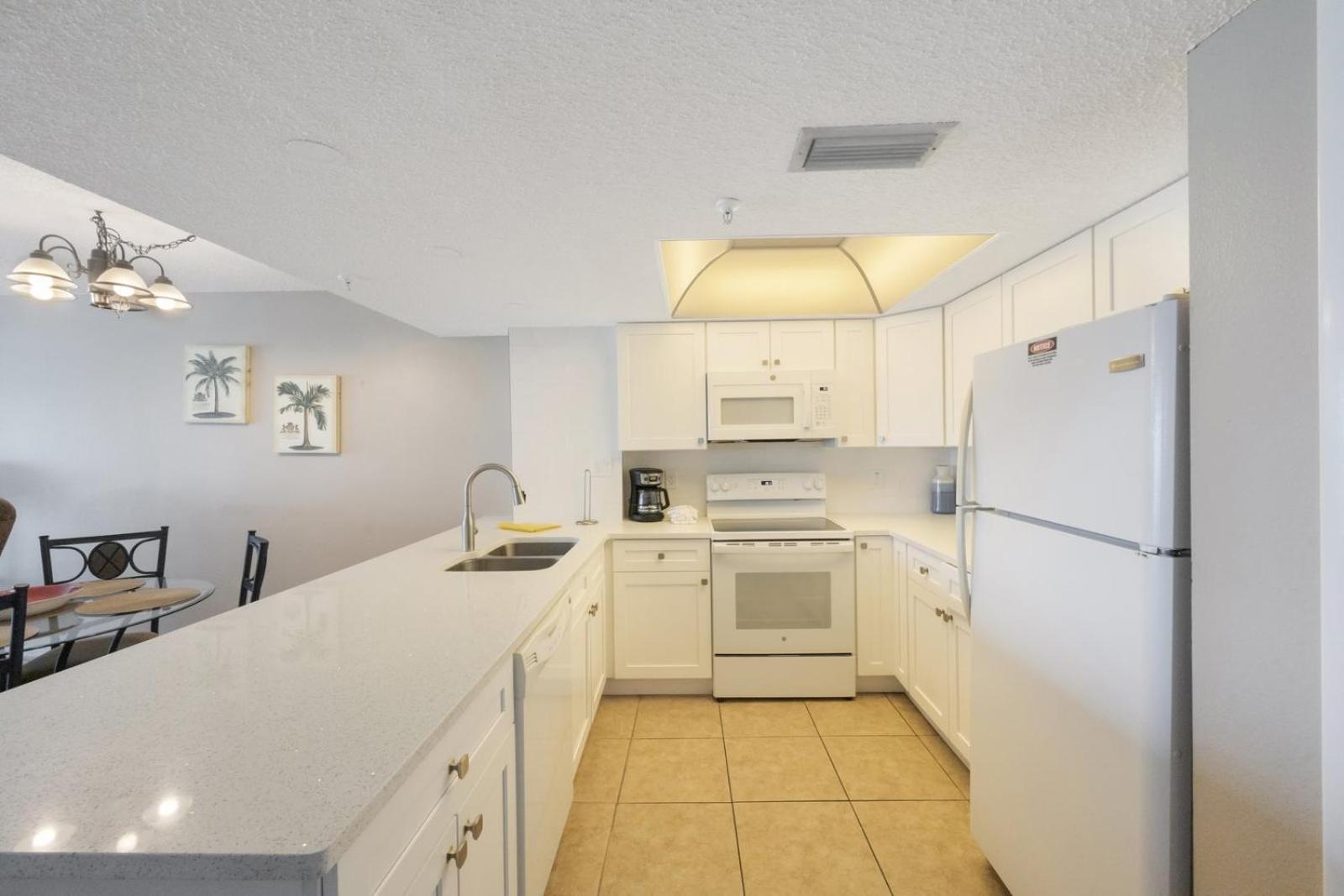 305 Sandy Shores *