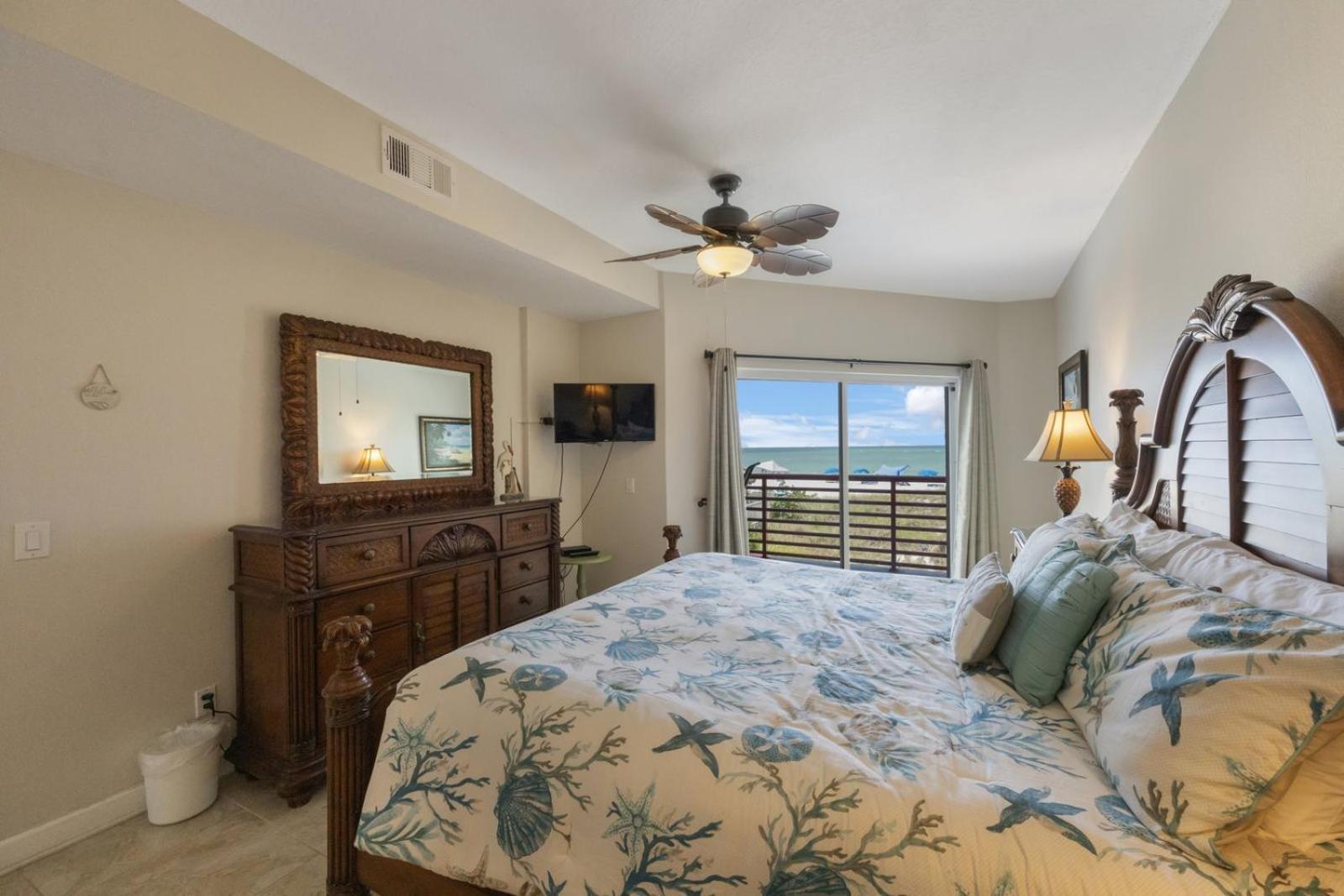 Holiday home 101 Crimson St. Pete Beach