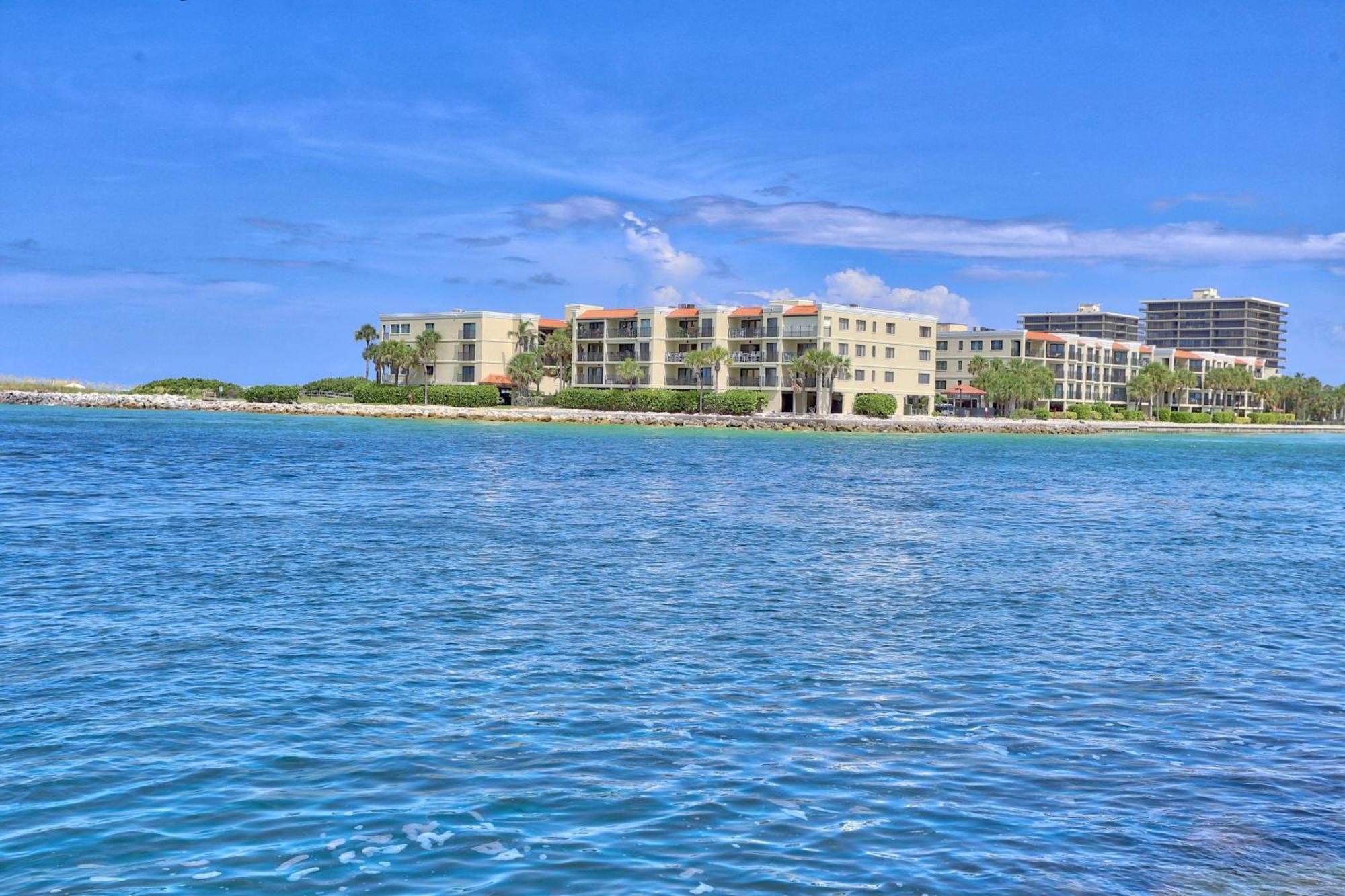 Holiday home Land's End 5-202 Gulf-bay Front - Premier