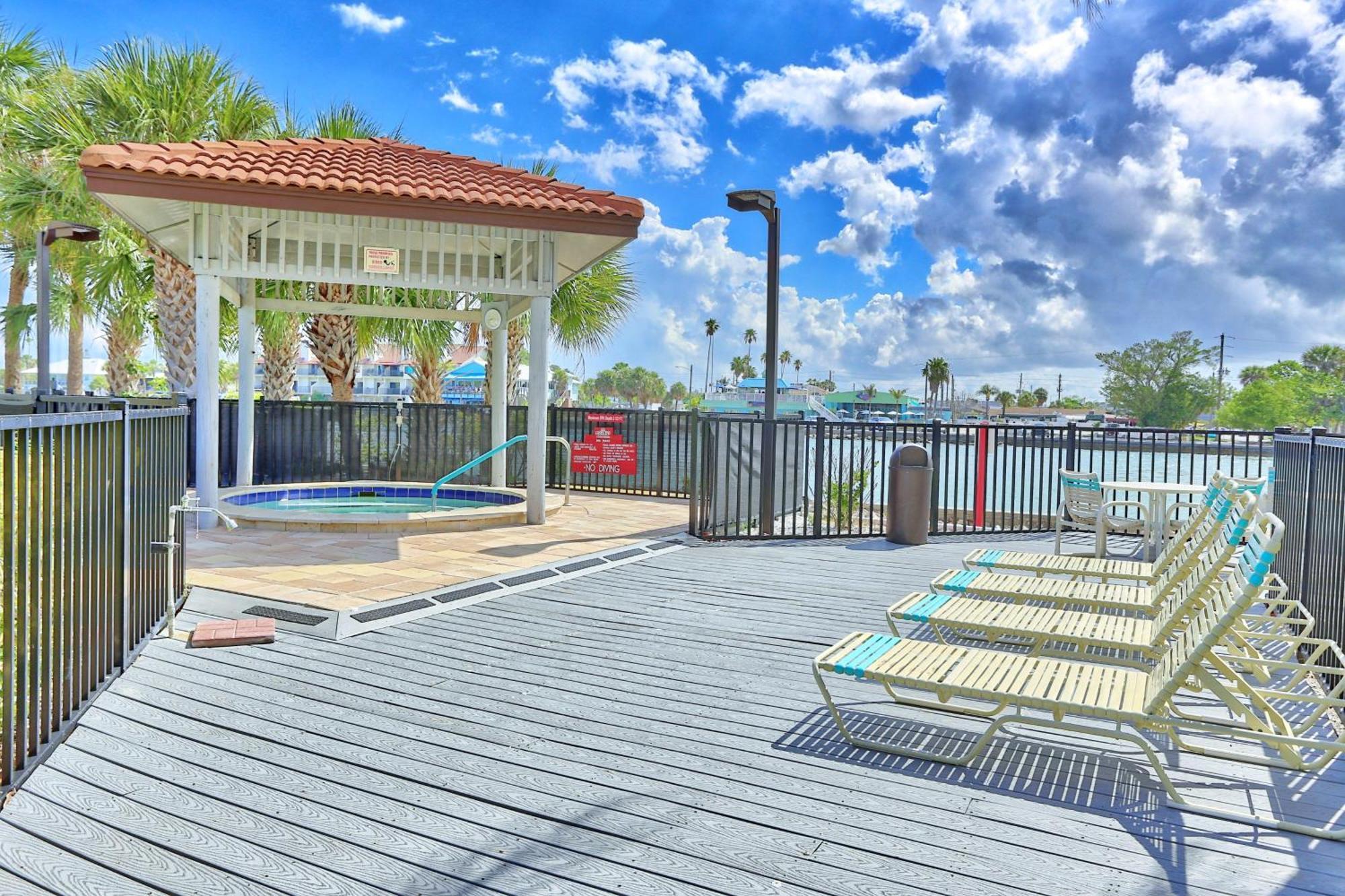 Holiday home Land's End 5-202 Gulf-bay Front - Premier *
