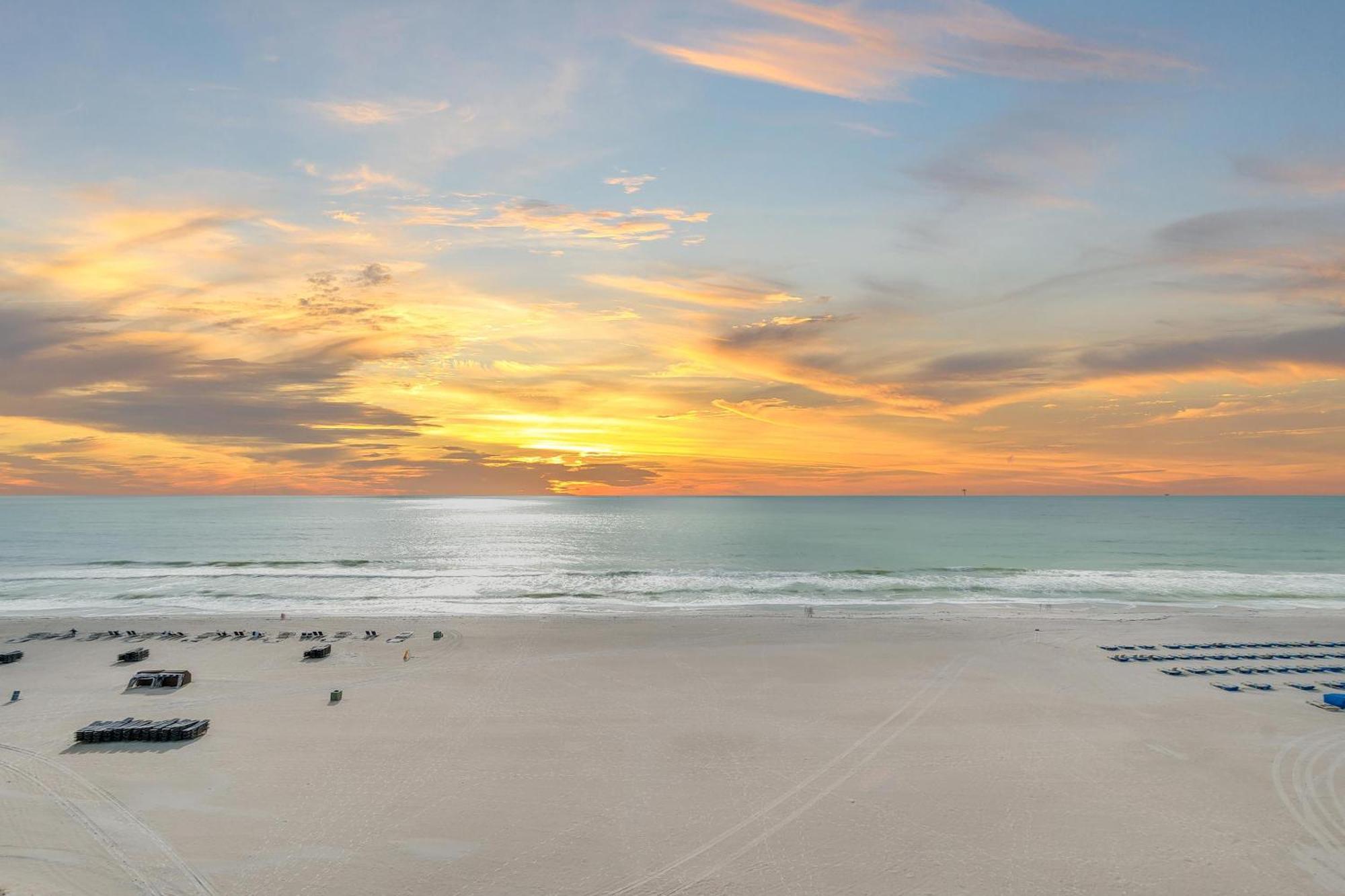 Open - Loads Of Extras & Amenities/waterfront/a+ Location St. Pete Beach