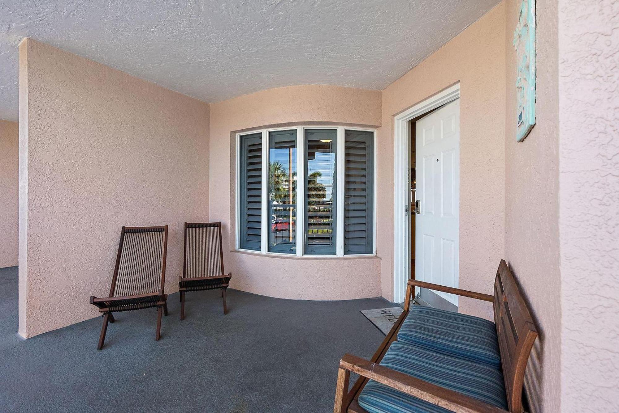 Open - Loads Of Extras & Amenities/waterfront/a+ Location Holiday home *
