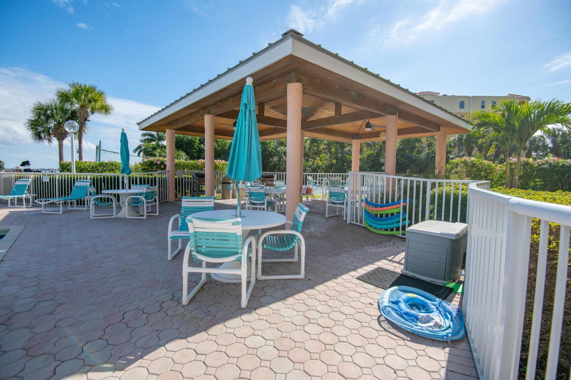 Holiday home Open - Loads Of Extras & Amenities/waterfront/a+ Location *