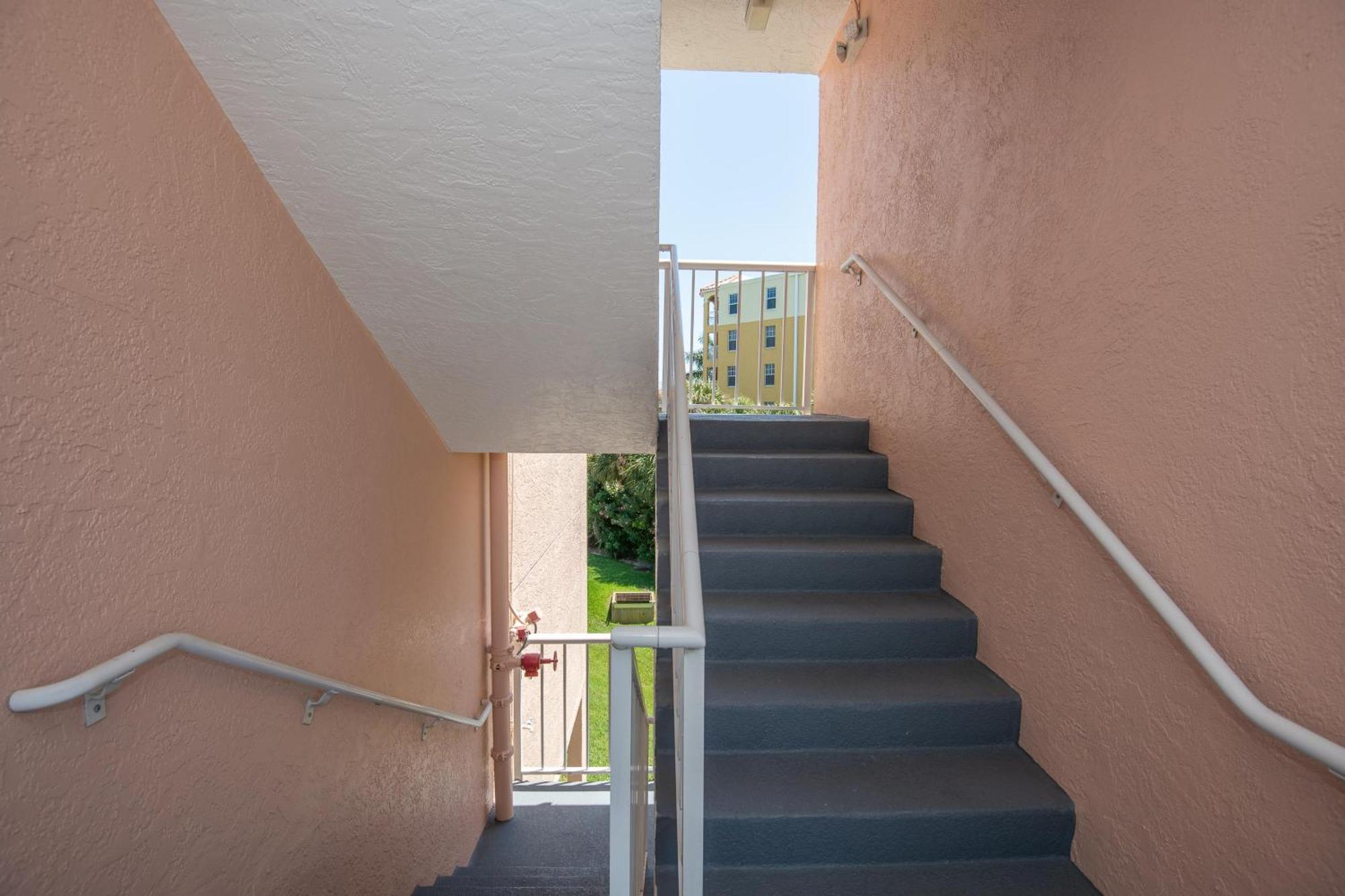 Open - Loads Of Extras & Amenities/waterfront/a+ Location Holiday home St. Pete Beach