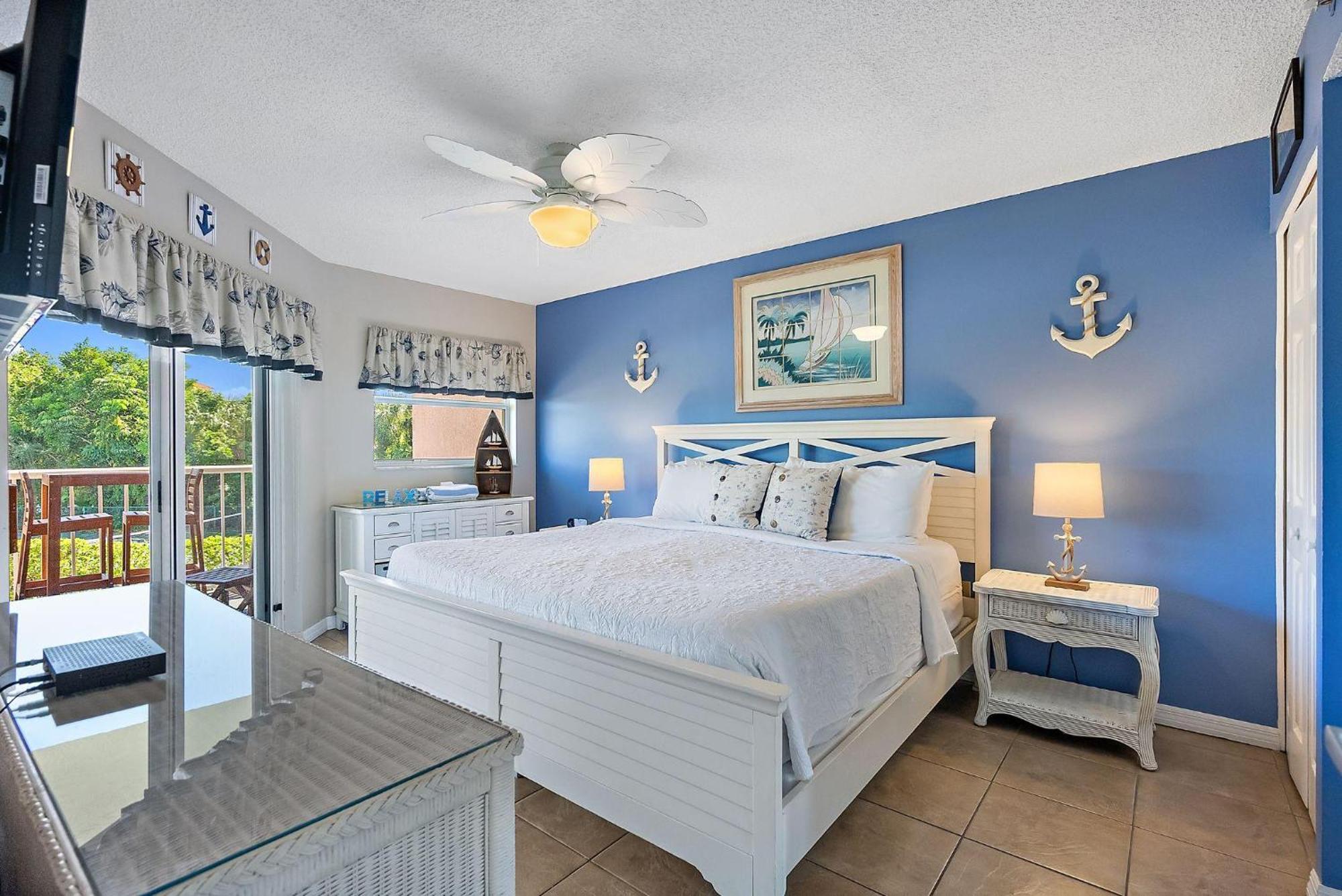 Open - Loads Of Extras & Amenities/waterfront/a+ Location Holiday home *