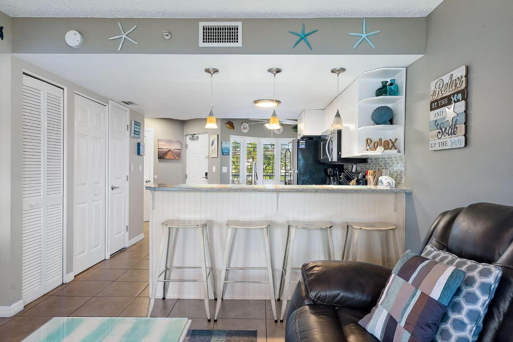 Open - Loads Of Extras & Amenities/waterfront/a+ Location