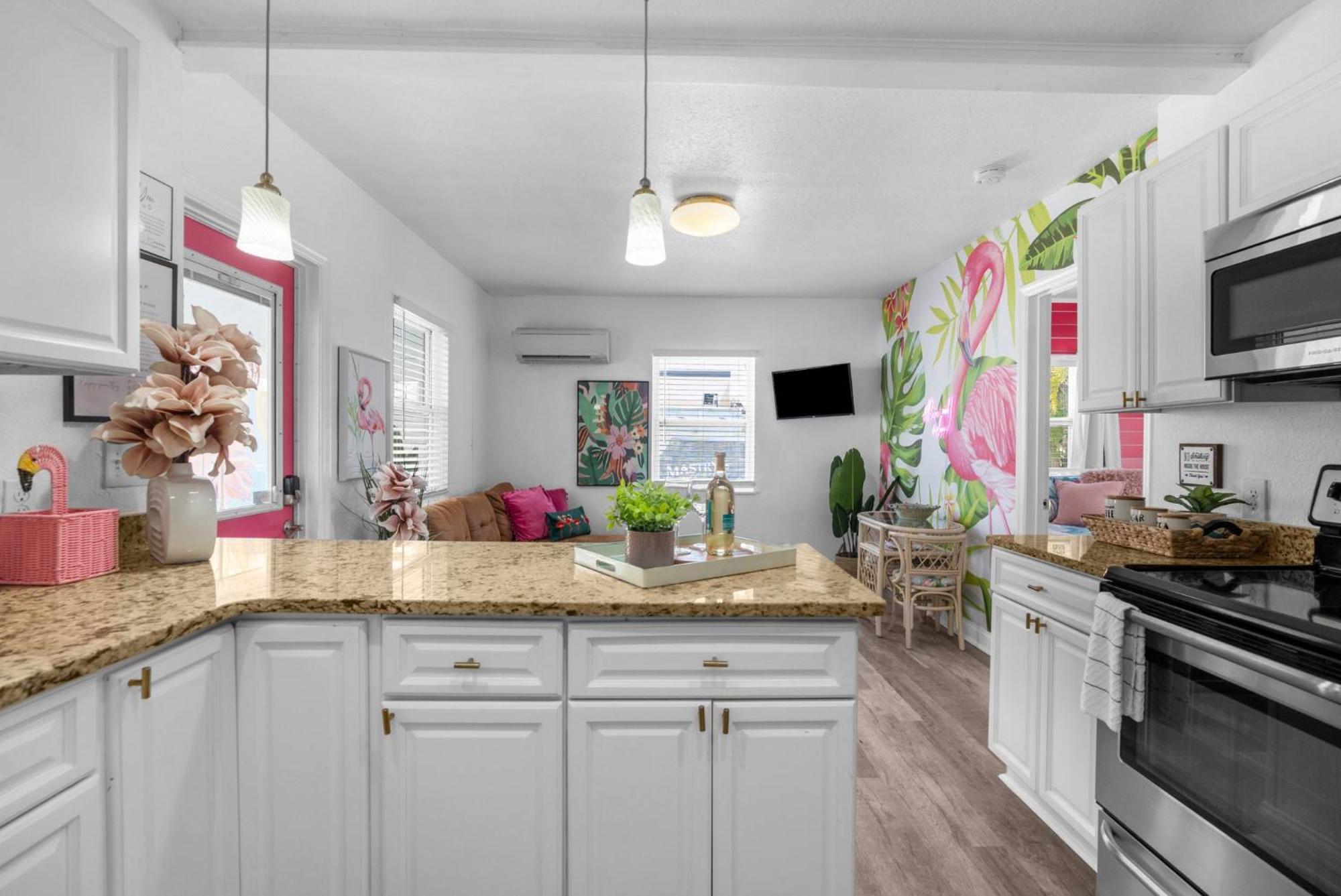 Let's Flamingle In St Pete Private Funky Apartment