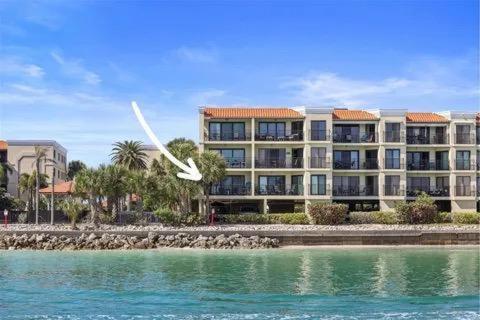 Land's End 4-206 Bay Front - Premier