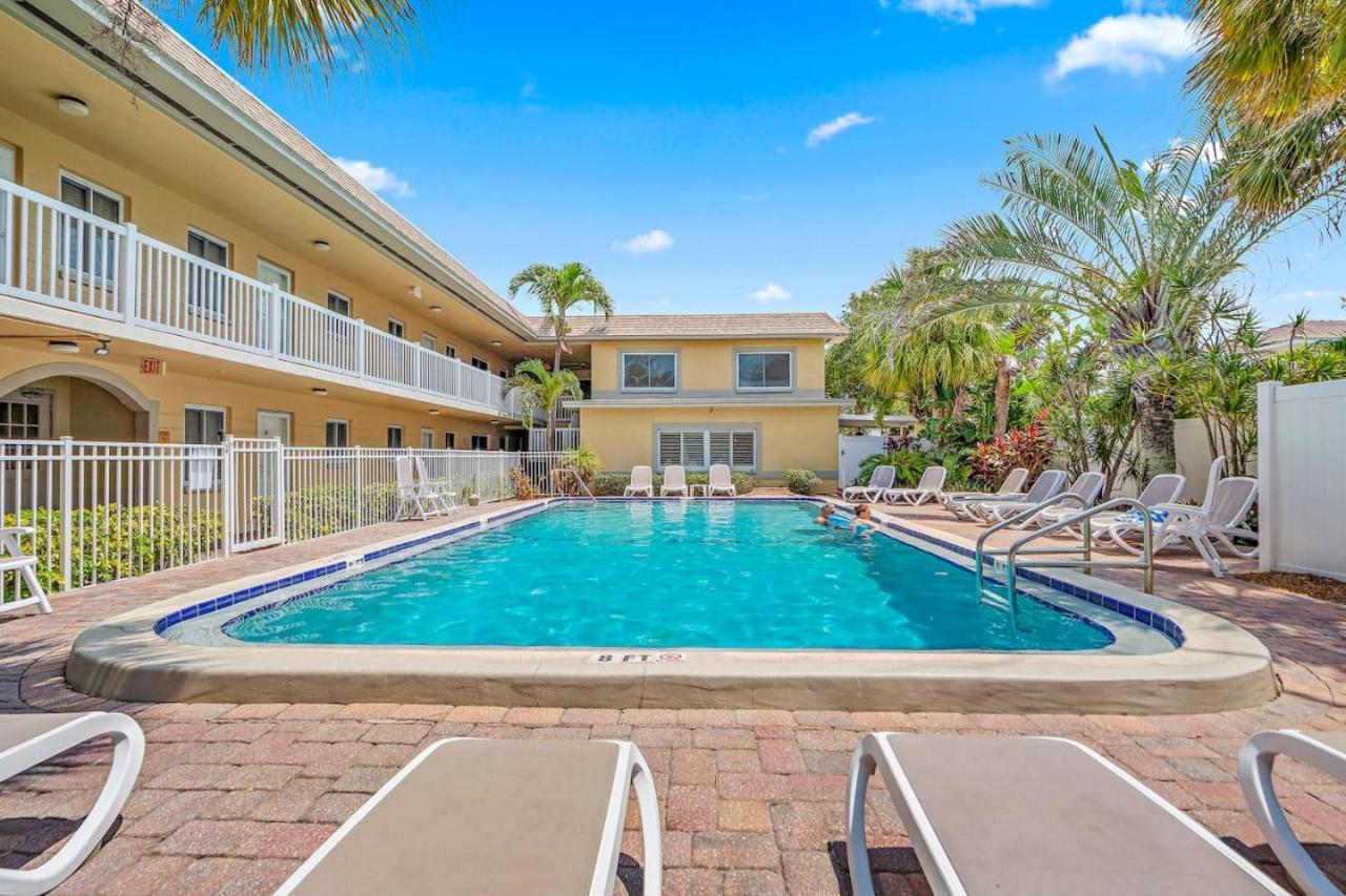 Waves 16 1 Bedroom Paradise With Heated Pool In St. Pete Beach