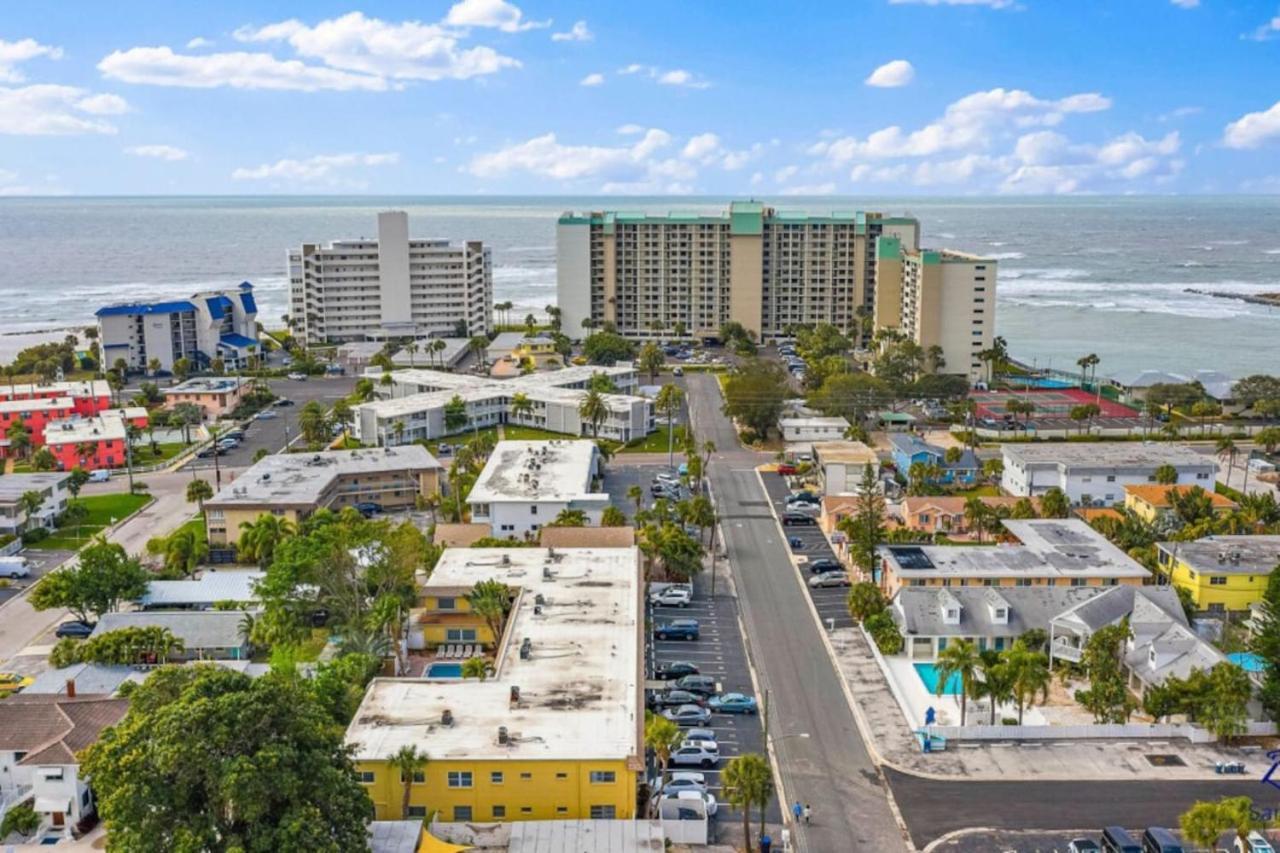Waves 16 1 Bedroom Paradise With Heated Pool In St. Pete Beach