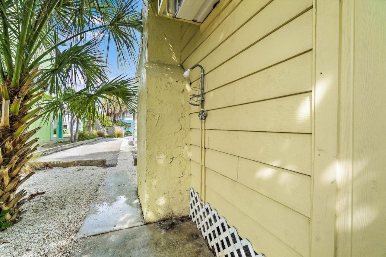 Holiday home Rock Lobster 2 Private Duplex With *