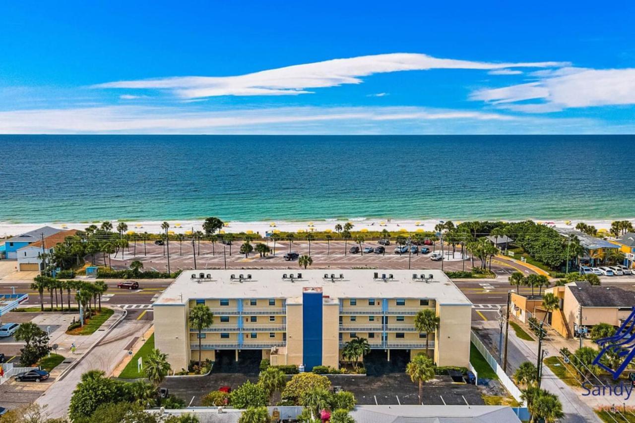 La Coquina 101 Charming 2bd 2ba Across From The * St. Pete Beach