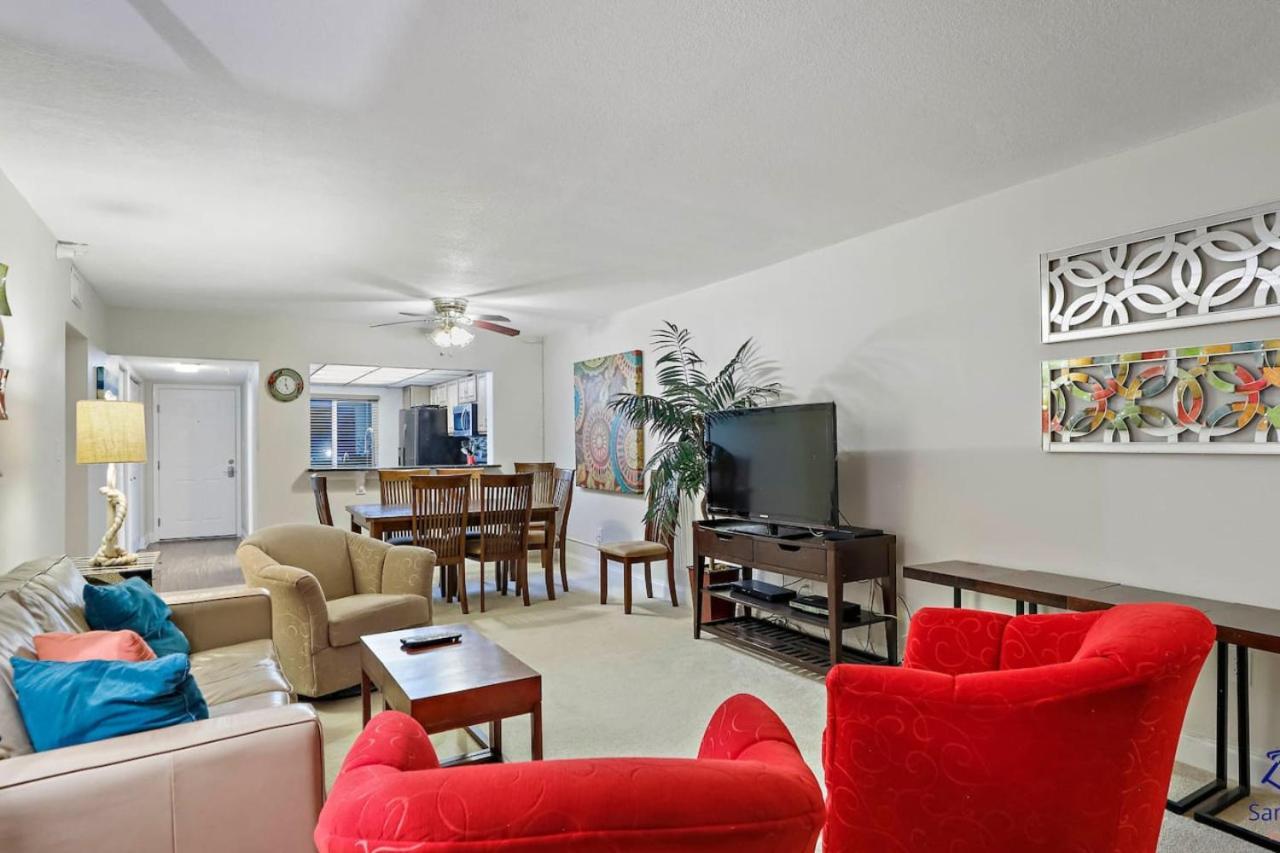 Ocean Sands 1107 Amazing Gulf Front Retreat In