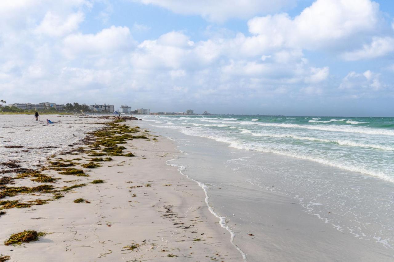 Friendly Native Retreat 2bd 1br Walk To Holiday home