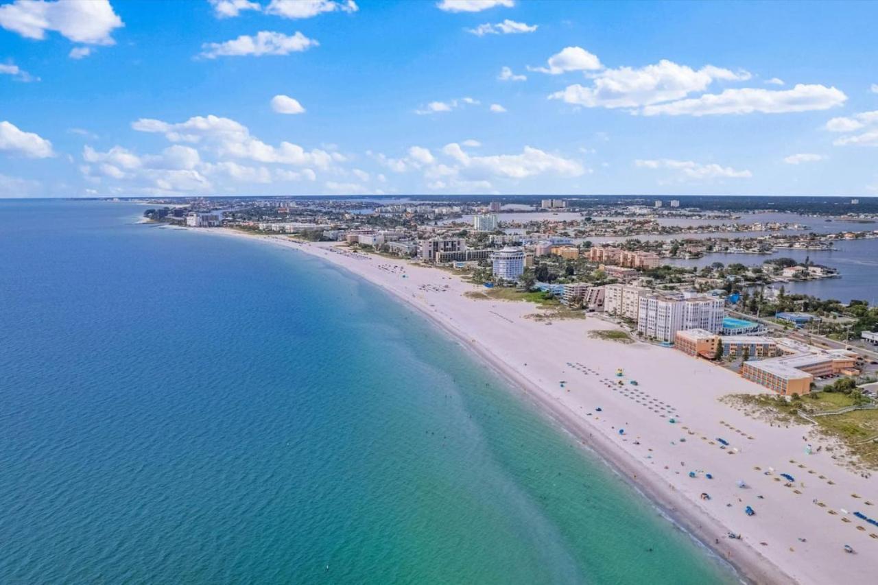 Holiday home St. Pete Executive Waterfront Retreat