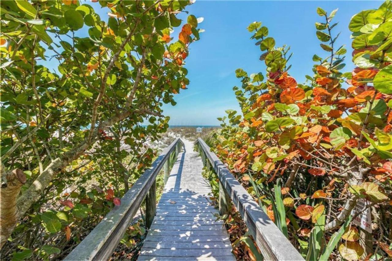 St. Pete Executive Waterfront Retreat Holiday home *