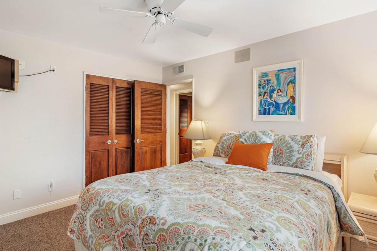 Lands End Beachfront Elegance Floor Corner Holiday home St. Pete Beach