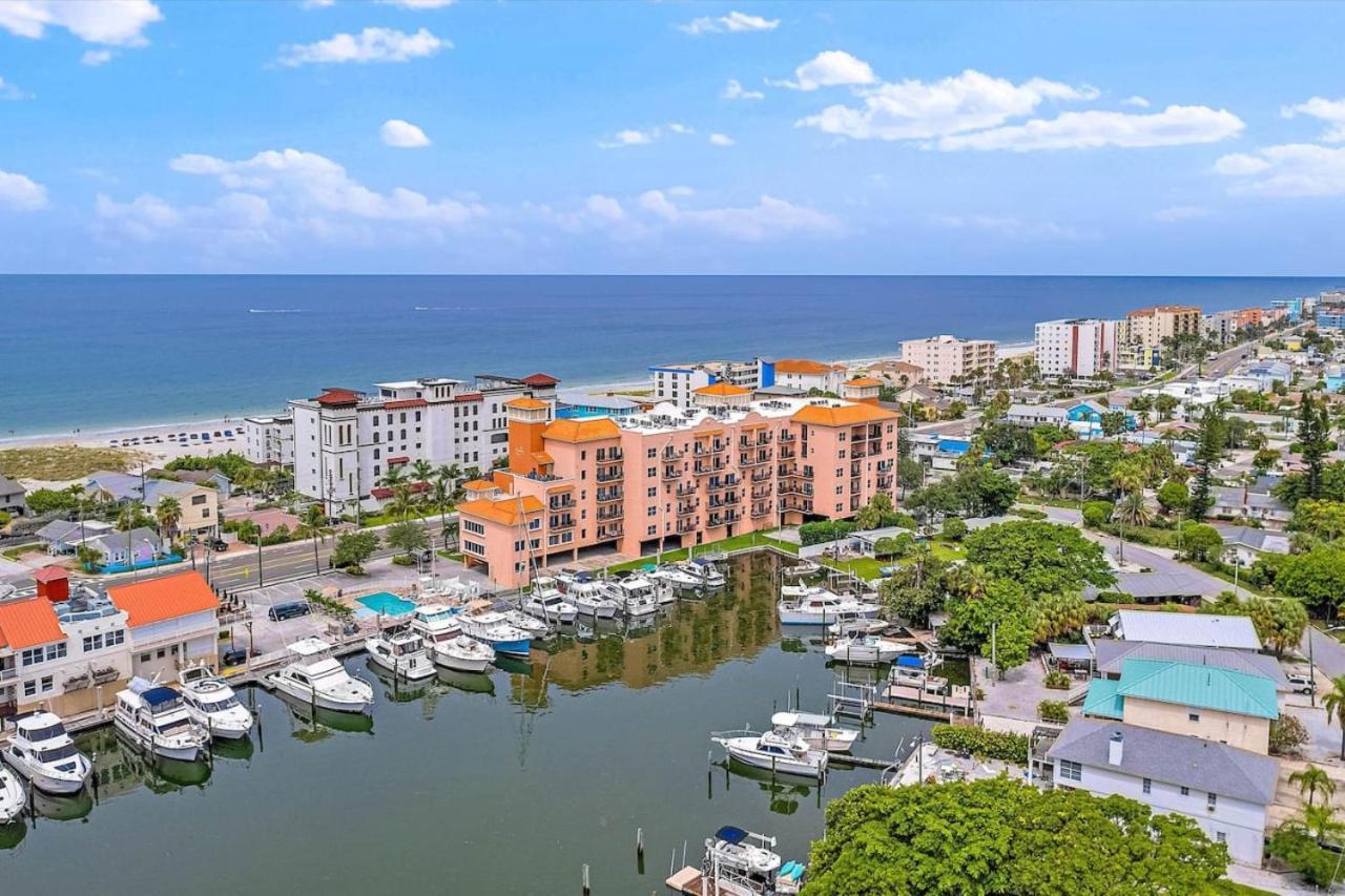 Madeira Bay Bayfront Oasis 1bd 2ba With Holiday home *