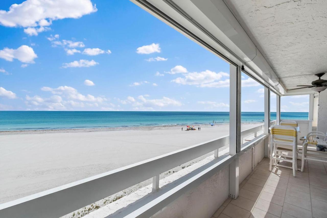 Redington Towers 3f 2bd 2ba Beachfront