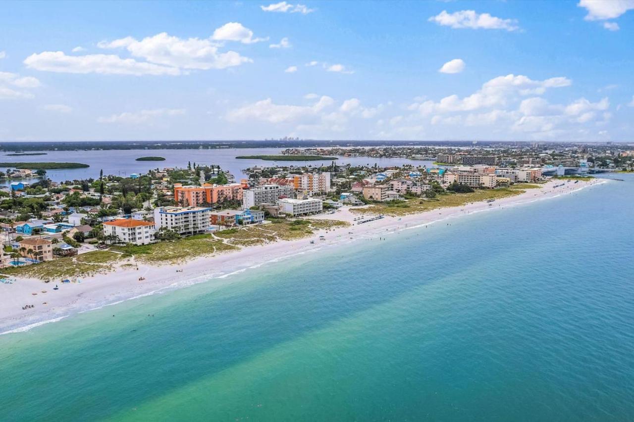 Madeira Bay Bayfront Oasis 1bd 2ba With Holiday home
