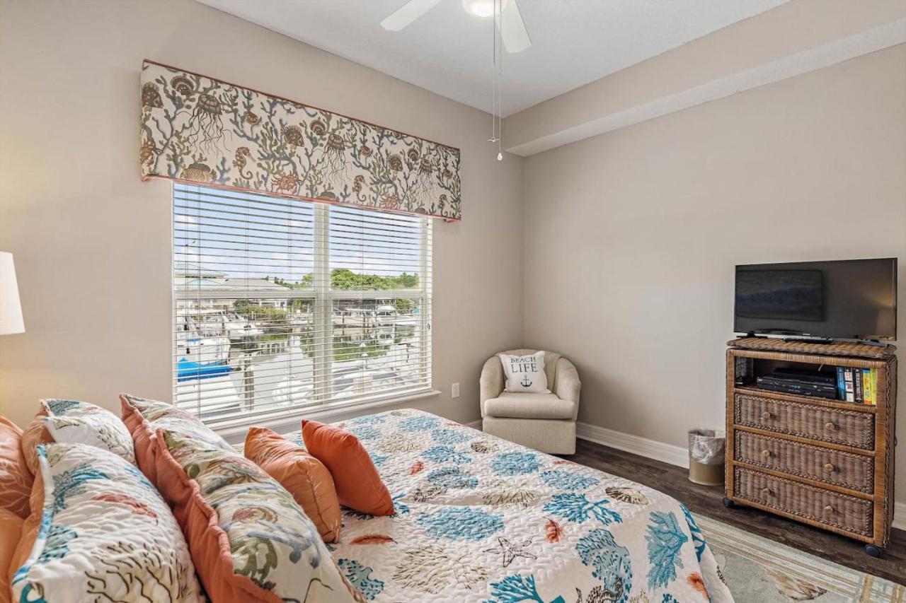 Madeira Bay Bayfront Oasis 1bd 2ba With Holiday home *