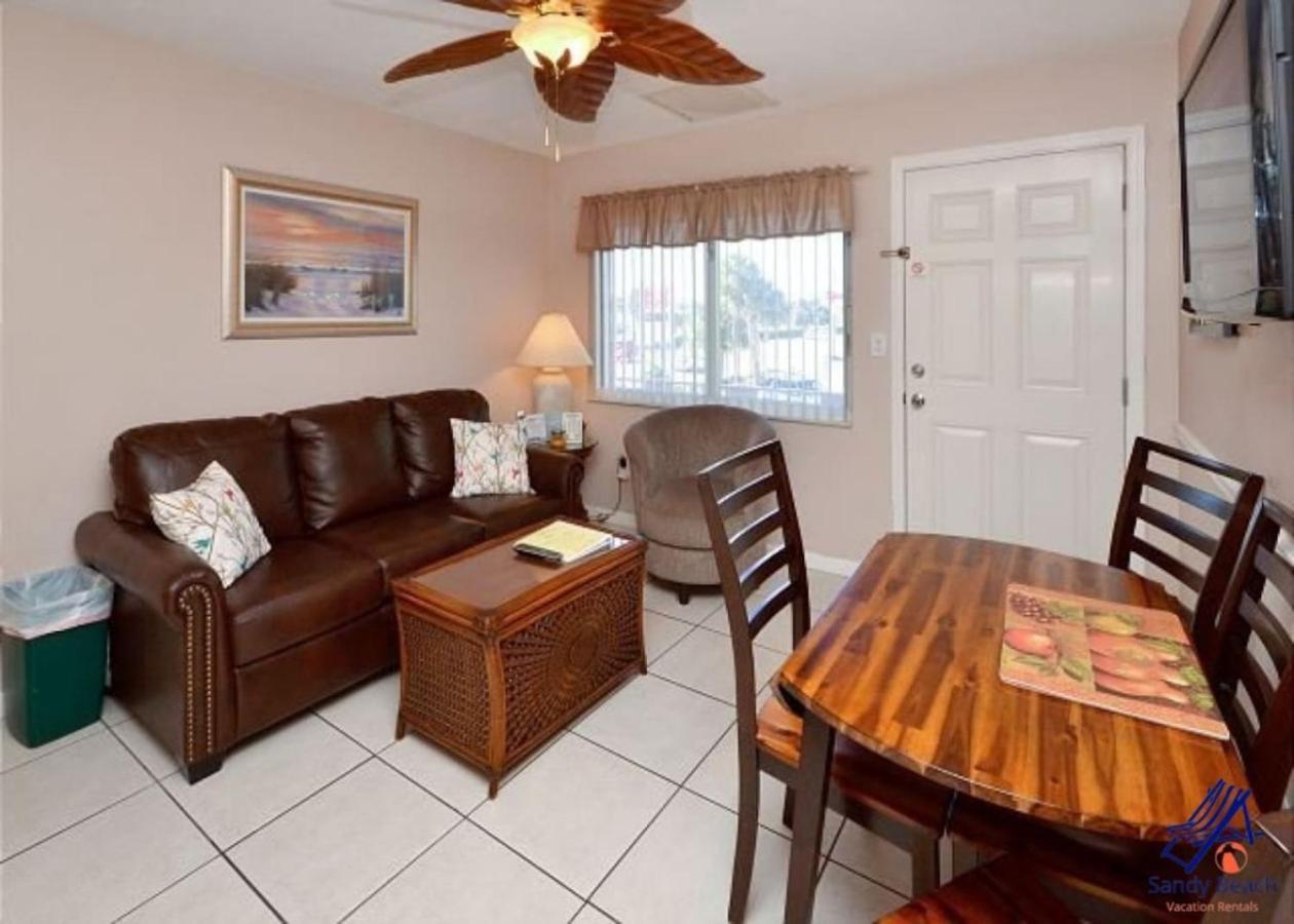 Madeira Tropic Breeze Unit 13 Second Floor