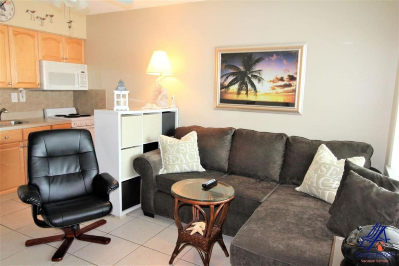 Madeira Tropic Breeze Unit 17 Second Floor Holiday home *
