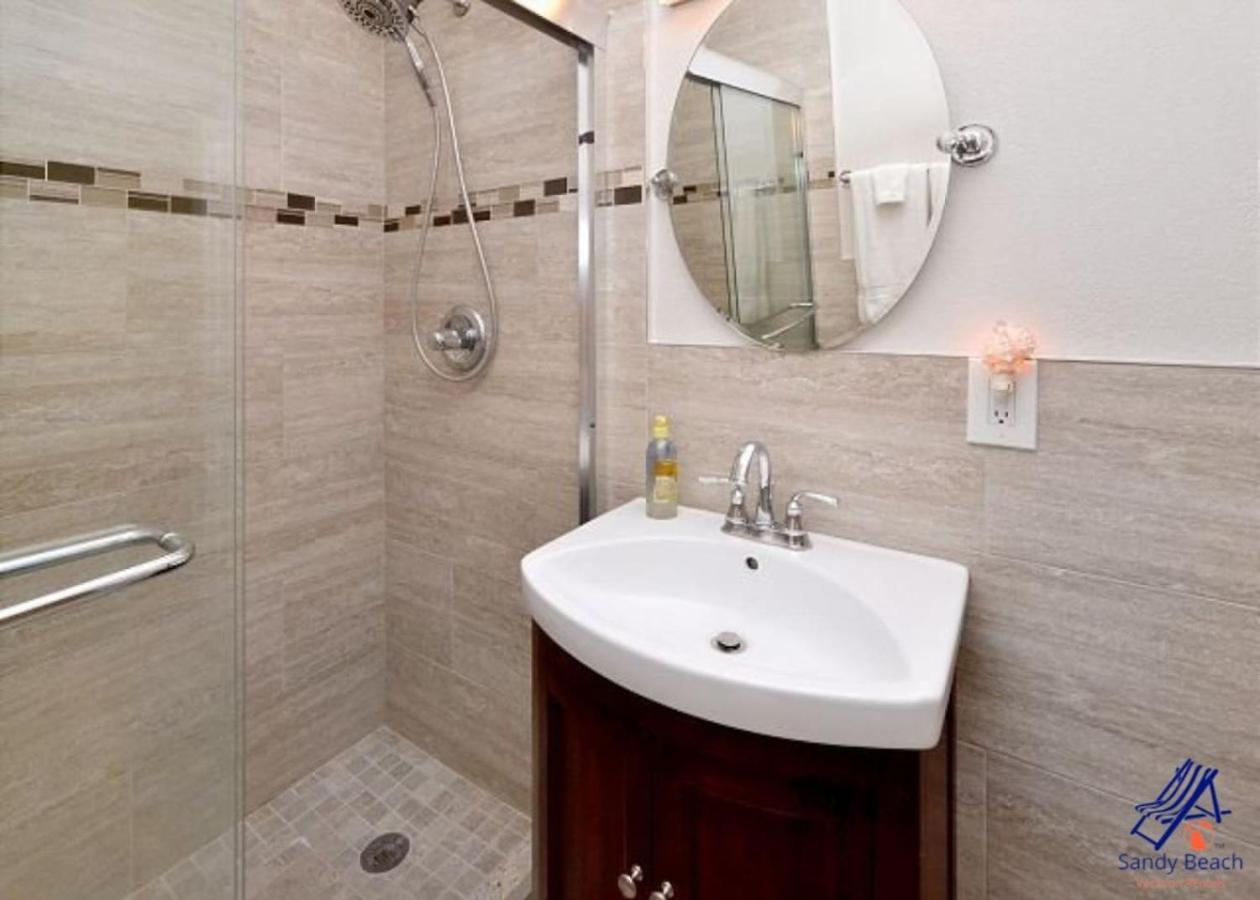 Madeira Tropic Breeze Unit 17 Second Floor * St. Pete Beach