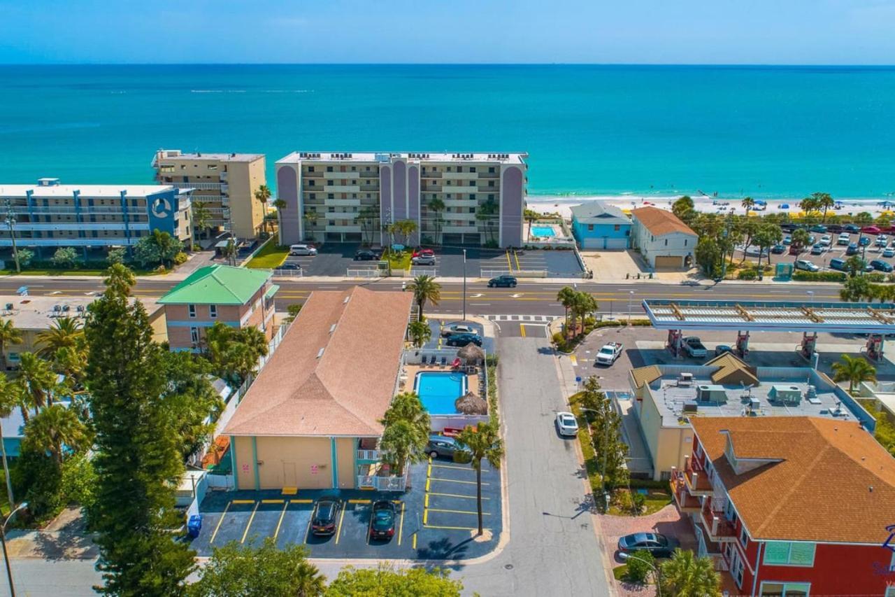 Madeira Tropic Breeze Unit 11 Second Floor *