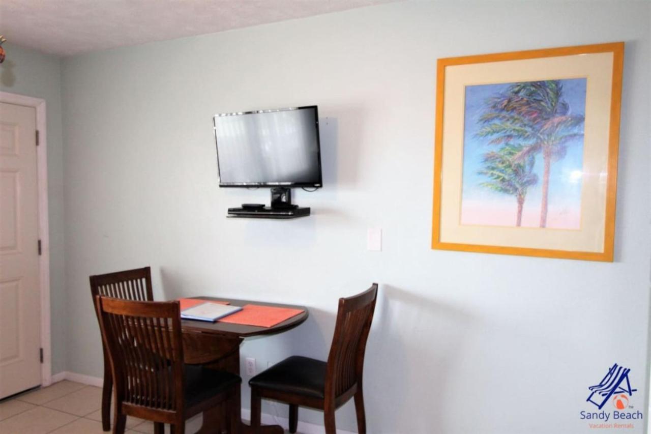 Madeira Tropic Breeze Unit 11 Second Floor * St. Pete Beach