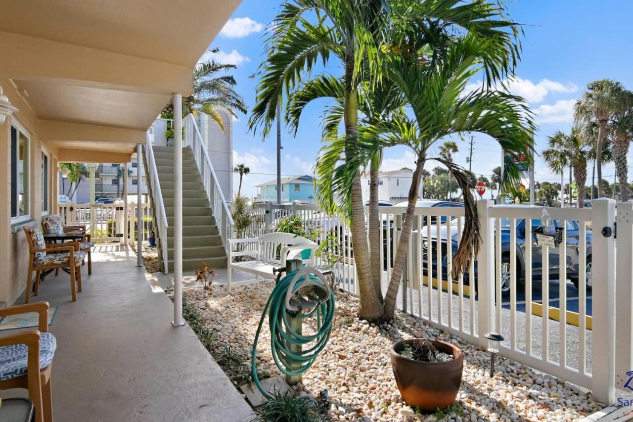 Holiday home Madeira Tropic Breeze Unit 11 Second Floor St. Pete Beach