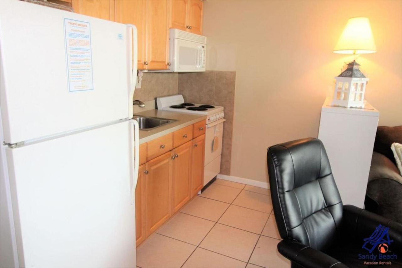 Madeira Tropic Breeze Unit 17 Second Floor * St. Pete Beach