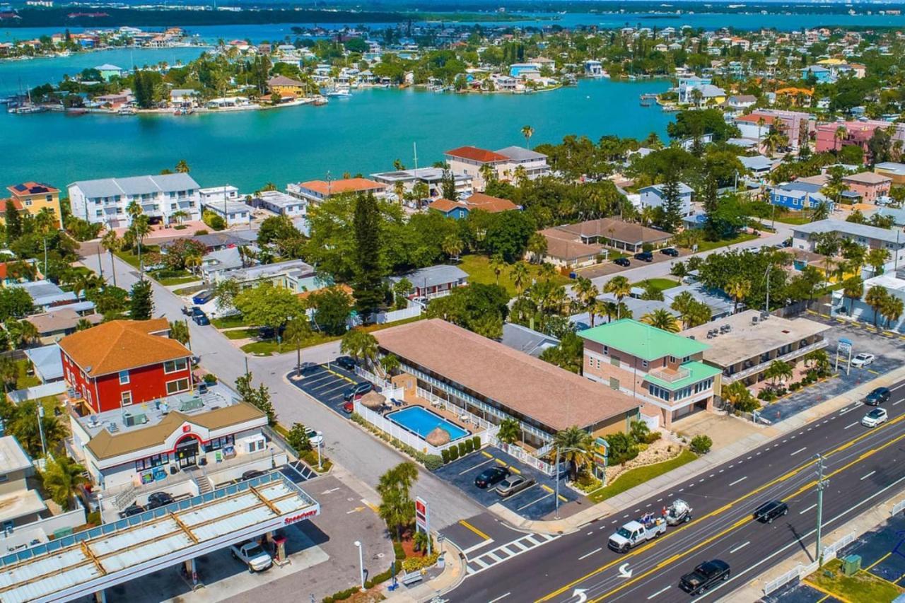 Madeira Tropic Breeze Unit 11 Second Floor * St. Pete Beach
