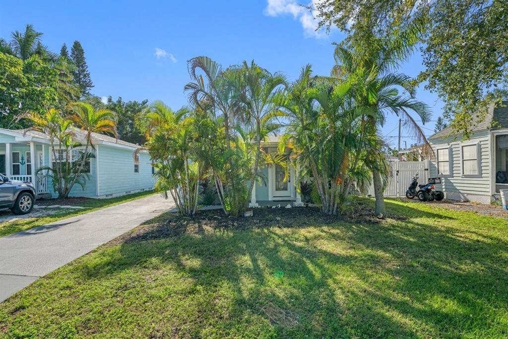 Amazing House Block From Beaches & Attractions *