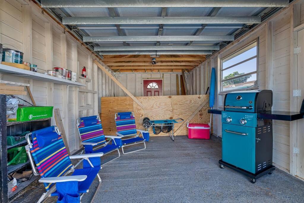 Amazing House Block From Beaches & Attractions * St. Pete Beach