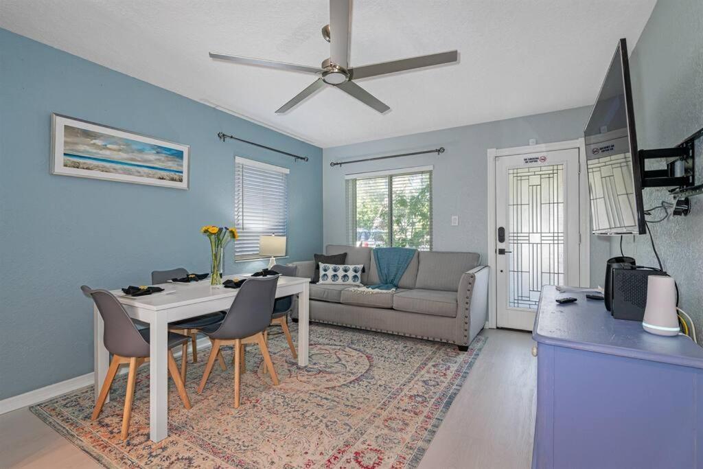 Holiday home Amazing House Block From Beaches & Attractions St. Pete Beach