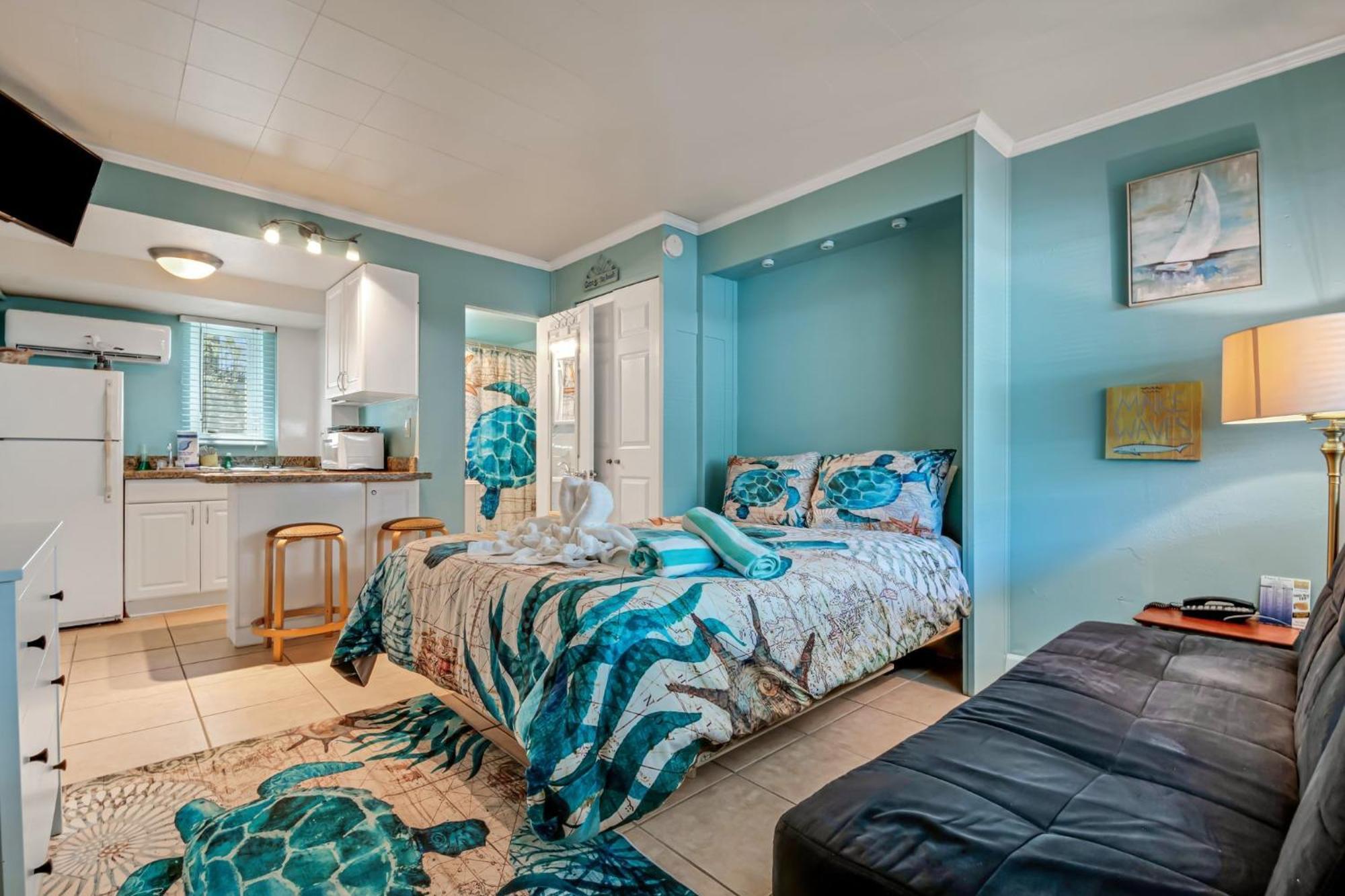 Tropic Terrace #4 - Beachfront St. Pete Beach
