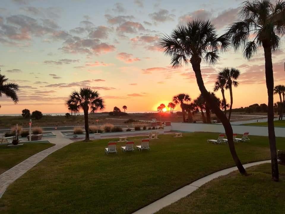 Tropic Terrace #5 - Beachfront *