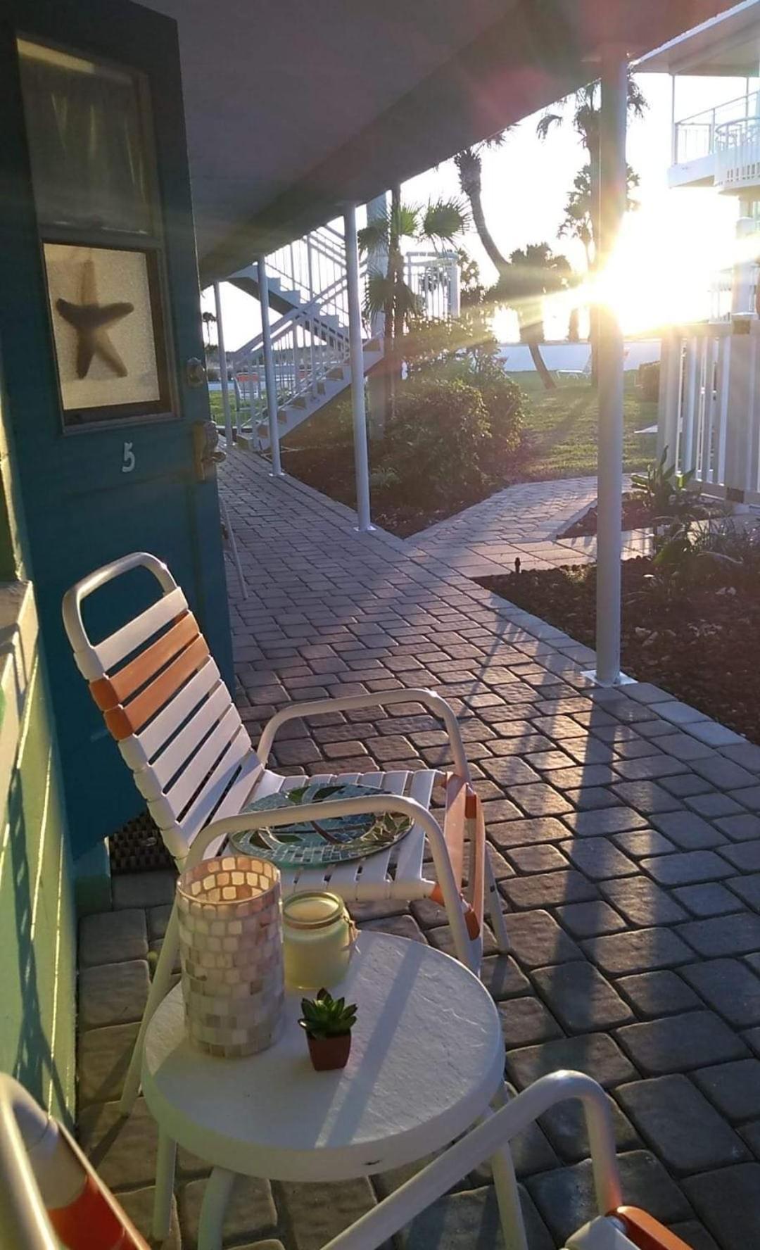 Tropic Terrace #5 - Beachfront Apartment
