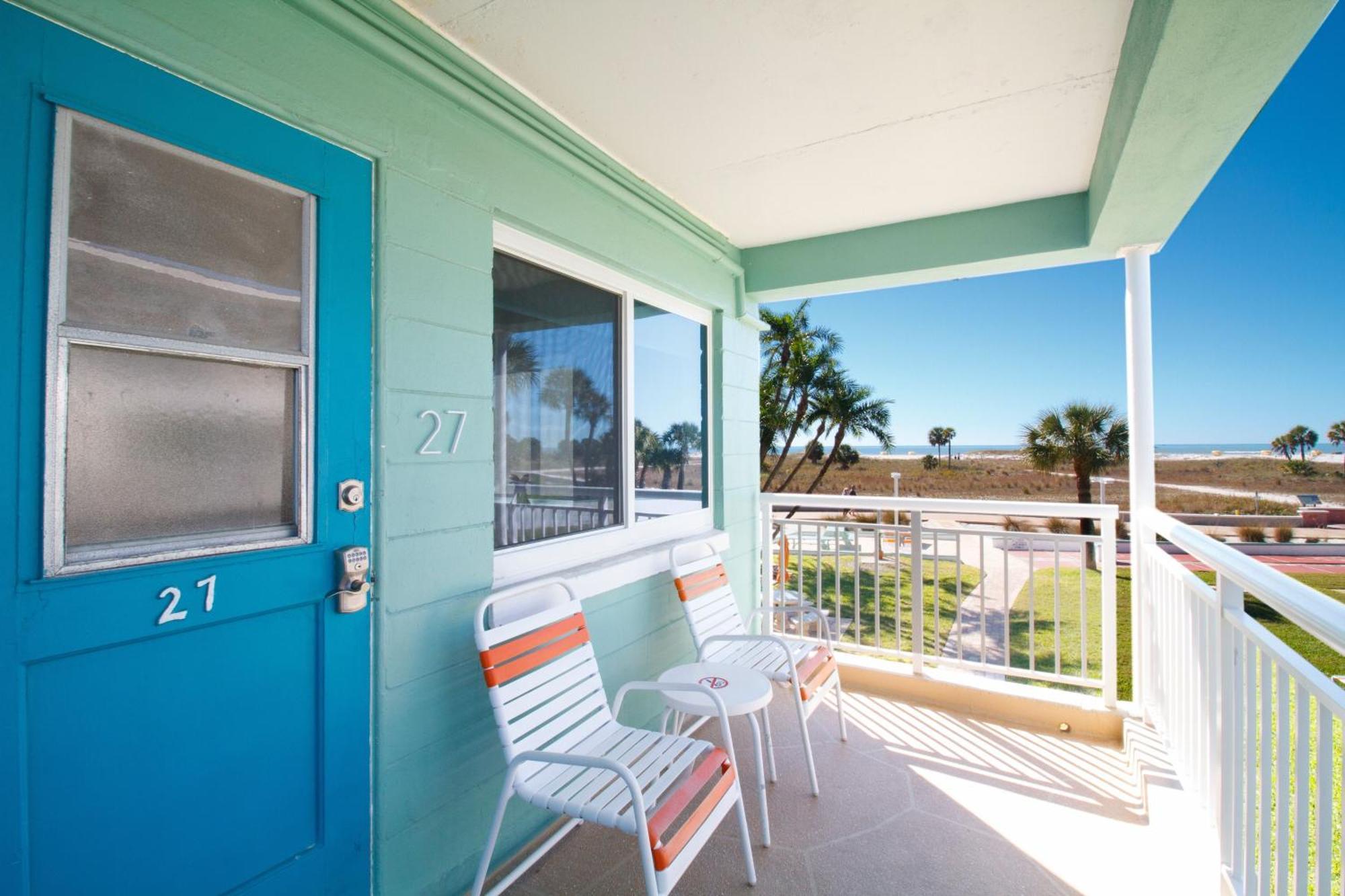 Tropic Terrace #27 -beach View Apartment St. Pete Beach