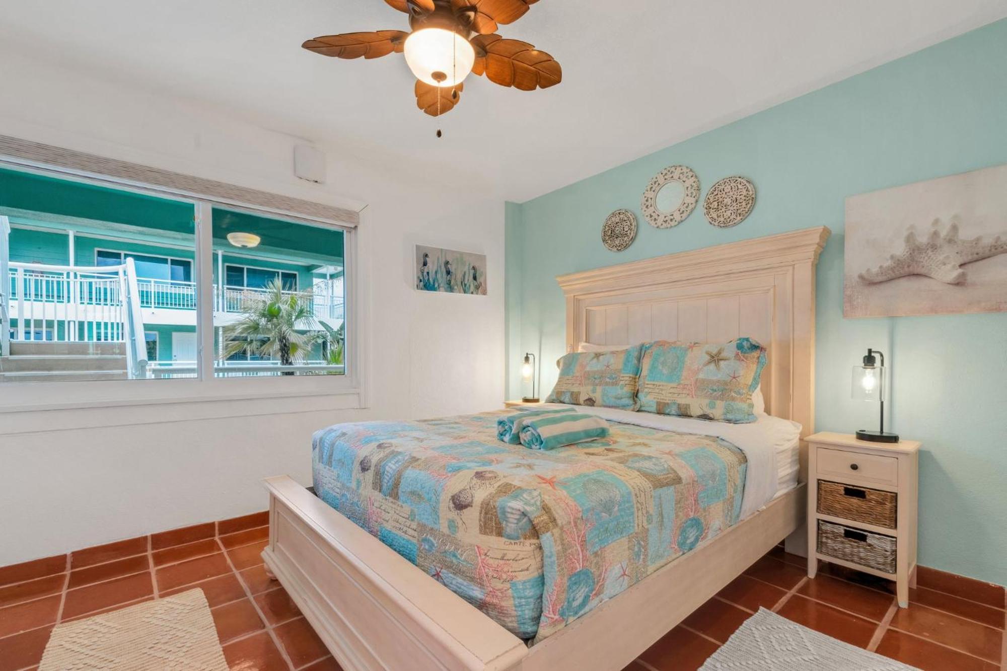 Tropic Terrace #27 -beach View St. Pete Beach