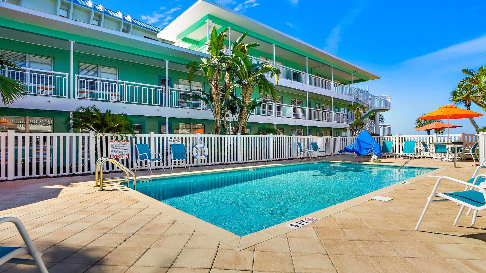 Tropic Terrace #27 -beach View *