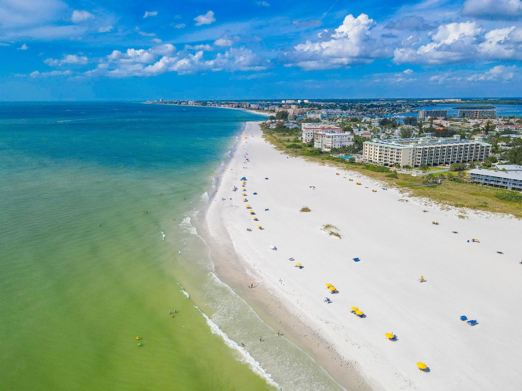 Tropic Terrace #41 - Beachfront Resort St. Pete Beach