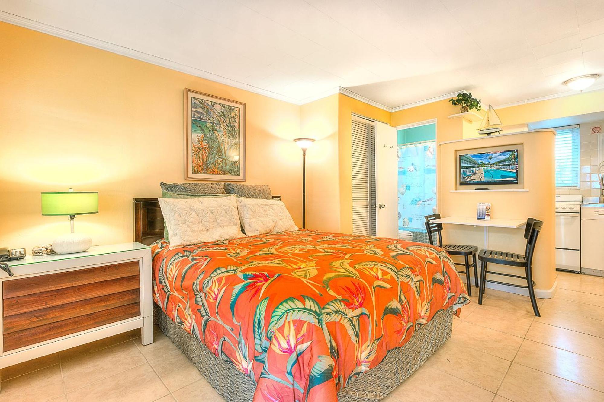 Tropic Terrace #3 - Beachfront * St. Pete Beach