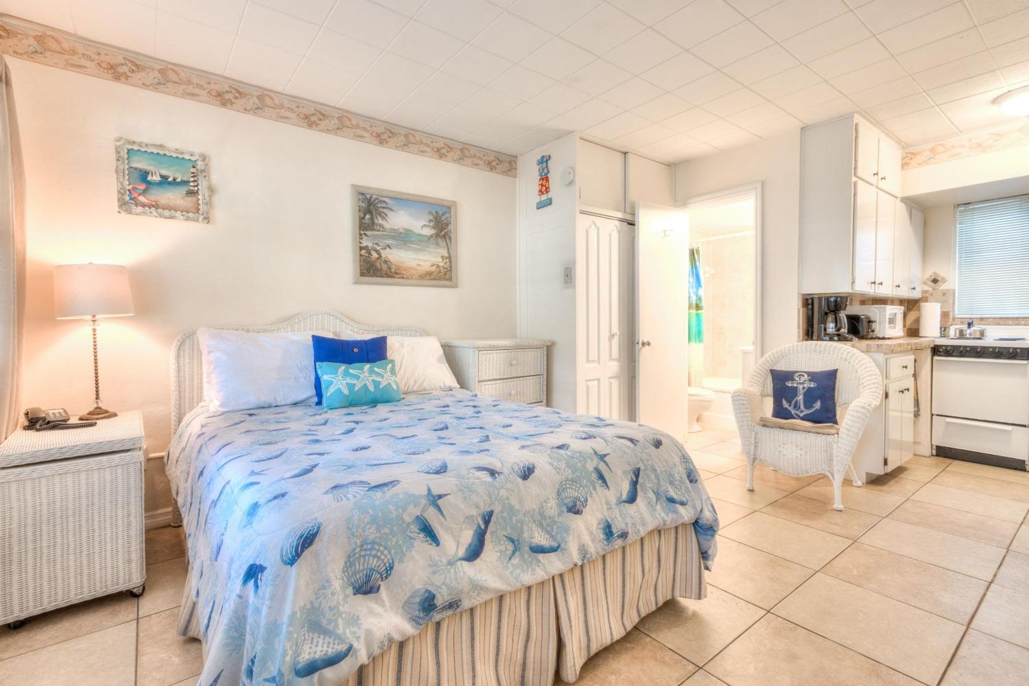 Apartment Tropic Terrace #16 - Beachfront