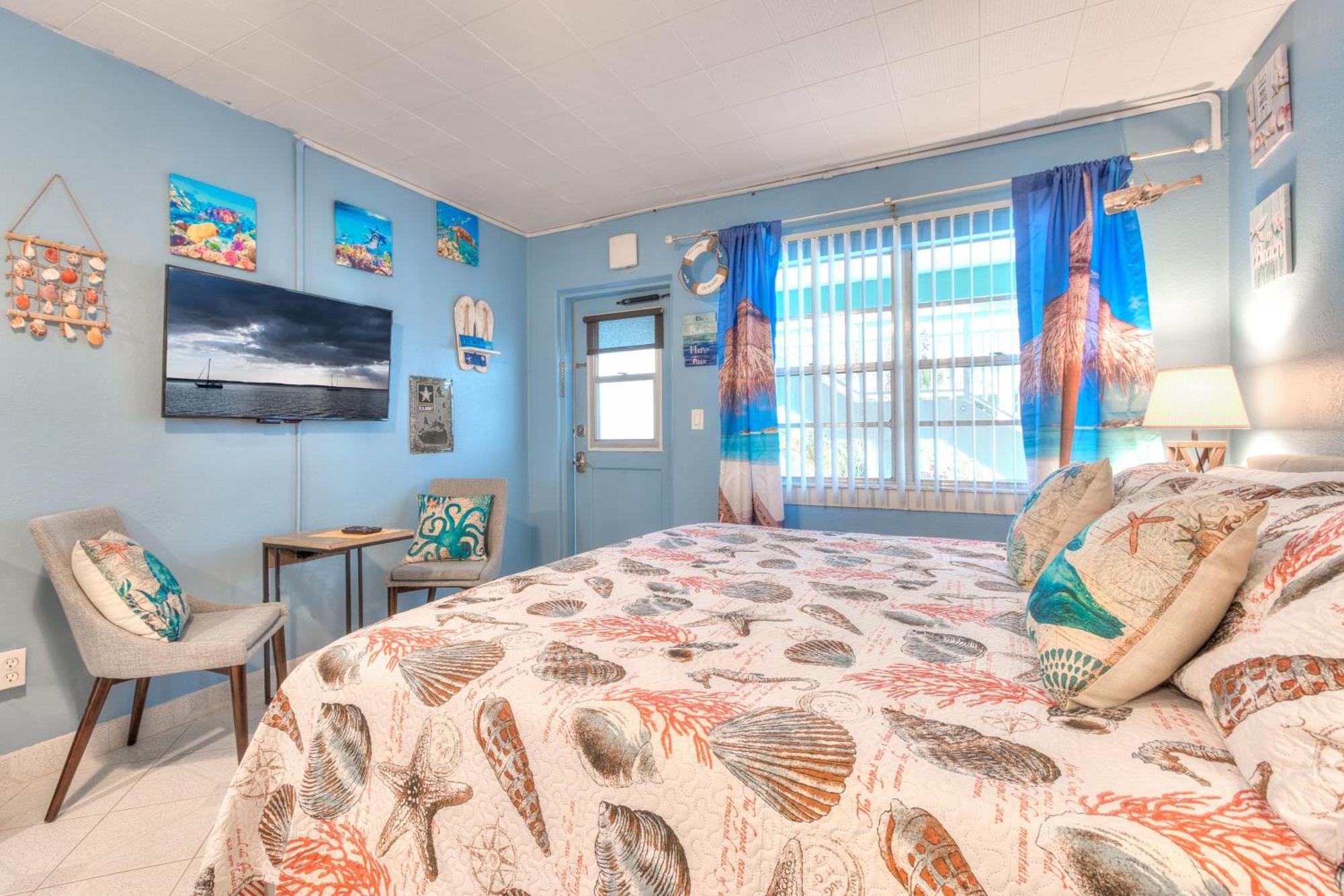 Tropic Terrace #11 - Beachfront Resort