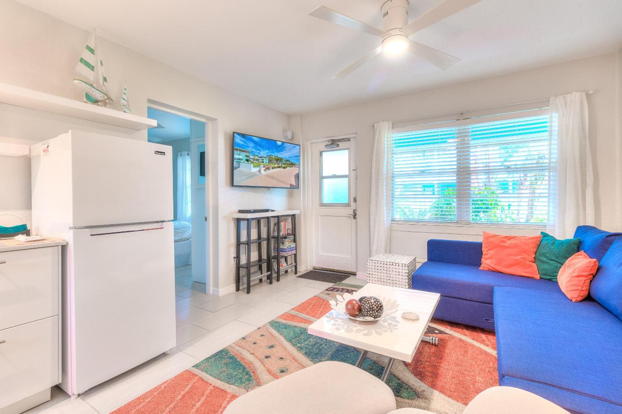 Resort Tropic Terrace #21 - Beachfront St. Pete Beach