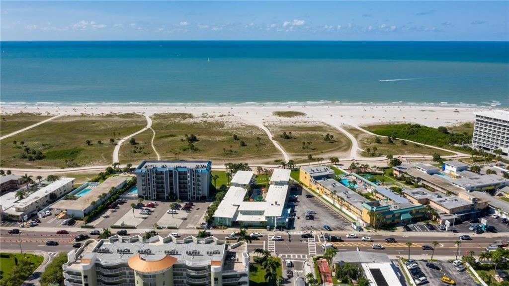 Tropic Terrace #23 - Beachfront Apartment