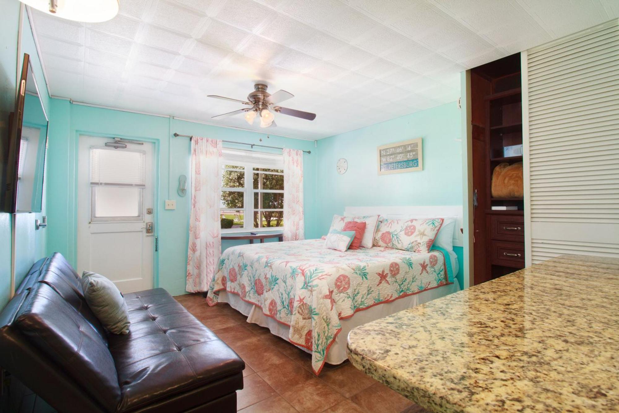 Tropic Terrace #23 - Beachfront Apartment