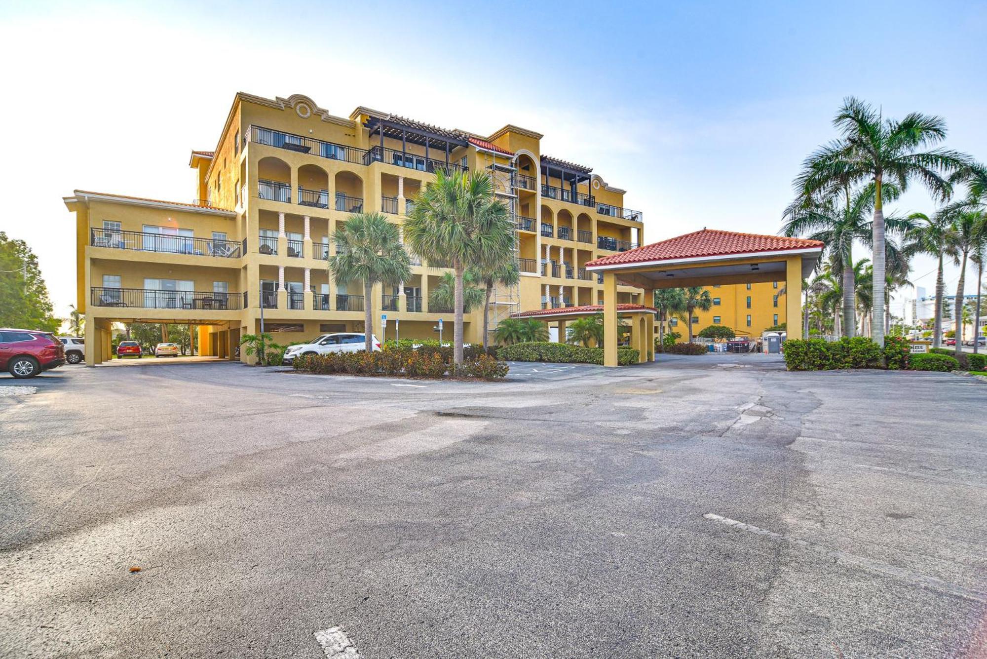 4th-floor Waterfront On Treasure Island! Apartment *